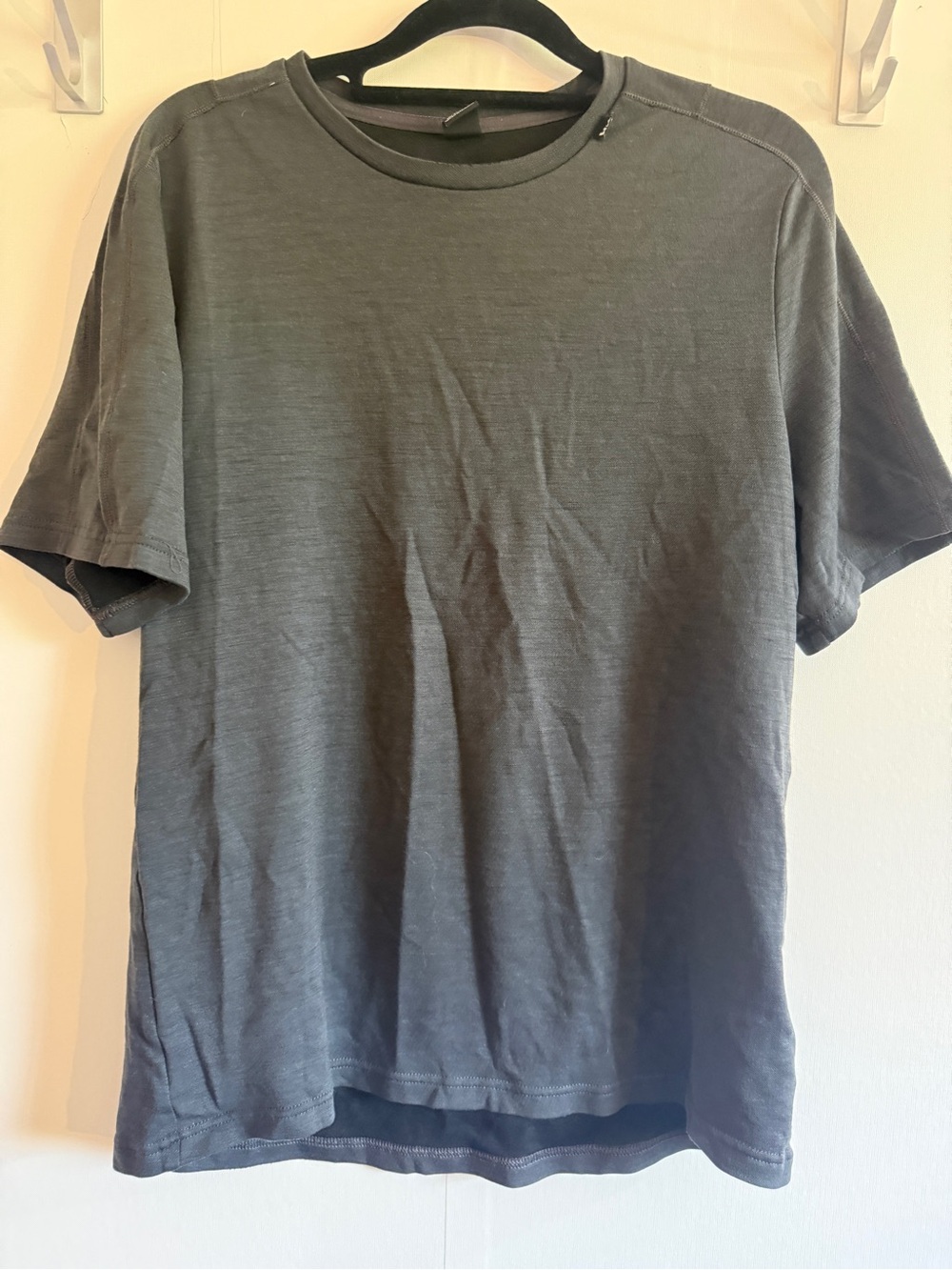 Helly Hansen Merino Wool Base Layer T-Shirt Gray Short Sleeve Women’s M 70%